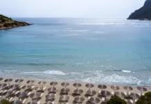 Ιδανικές για κολύμπι οι παραλίες του Δήμου Μαρκοπούλου