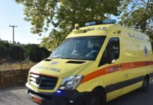 Τραγωδία στην Κόνιτσα: Ηλικιωμένος βρέθηκε καρφωμένος στα κάγκελα του σπιτιού του Σπίτι στον Άγιο Κωνσταντίνο Αγρινίου όπου συνέβη το ατύχημα.