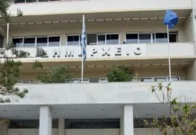 Μήνυση κατά παντός υπευθύνου για την πυρκαγιά στην οδό Δαγρέ υπέβαλε ο Δήμος Αγίου Δημητρίου