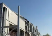 Σημαντική εξέλιξη στο Γουδή: Ξεκινά η κατεδάφιση του Badminton για νέο Μητροπολιτικό Πάρκο Το κτίριο Badminton στο Γουδή λίγο πριν την κατεδάφιση