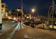 Ημιβύθιση ελλιμενισμένου σκάφους στο Παλιό Λιμάνι Σπετσών χωρίς τραυματισμούς ή ρύπανση