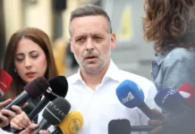 Έκρηξη στην Πλάκα, ολοκληρώθηκε η επιχείρηση της Εμακ, «προτεραιότητα η ασφάλεια» δηλώνει ο Χάρης Δούκας Σημείο ισχυρής έκρηξης σε νεοκλασικό κτίριο στην Πλάκα
