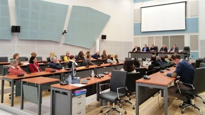 Συνεδρίαση δημοτικού συμβουλίου Παλλήνης