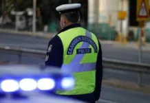 Τροχαίο στην Καλλιθέα: εγκατάλειψη σοβαρά τραυματισμένης συνοδηγού Οδός Λάμπρου Κατσώνη στην Καλλιθέα, σημείο τροχαίου